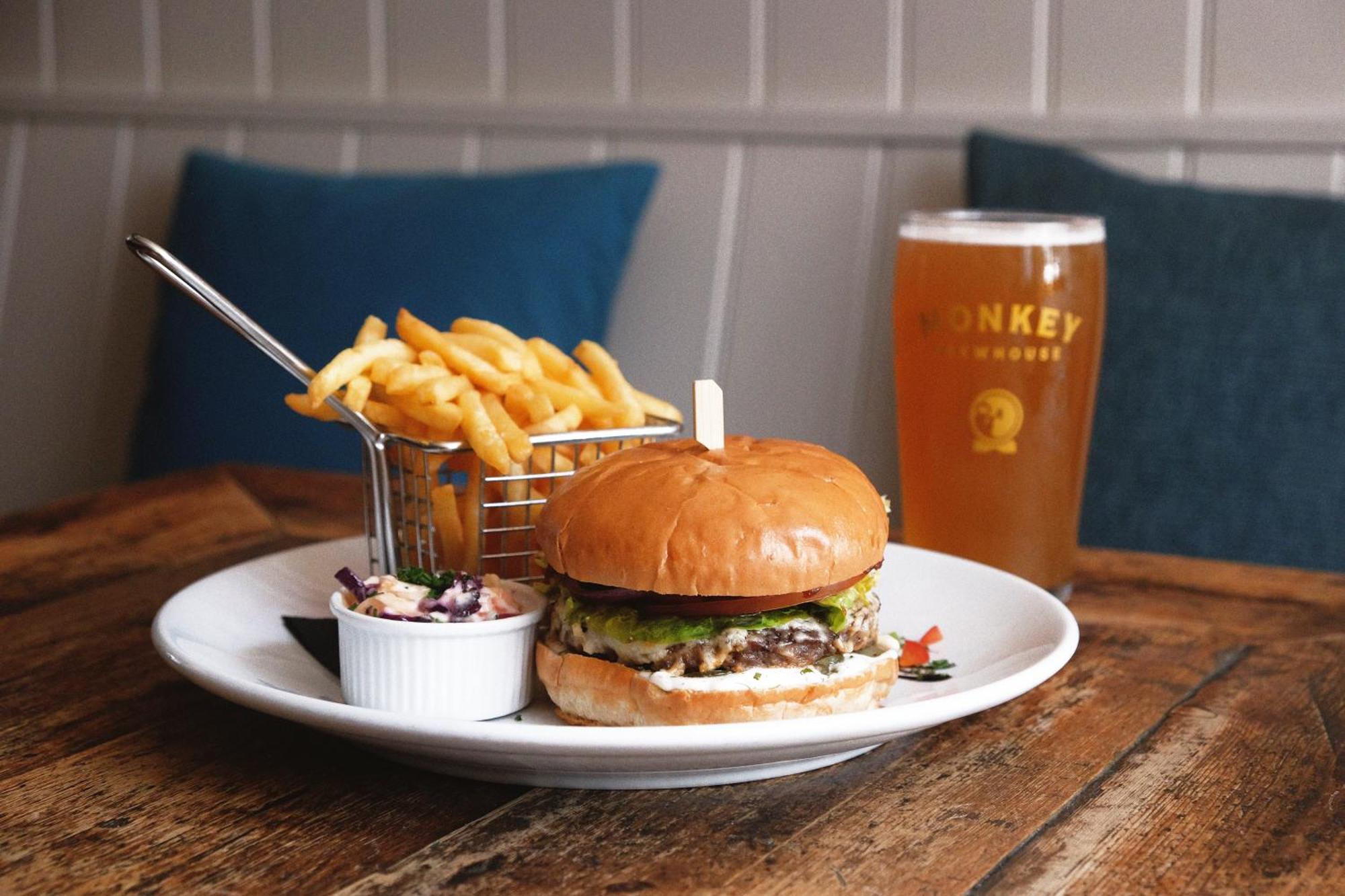 Monkey Brewhouse Hotel Lymington Bagian luar foto