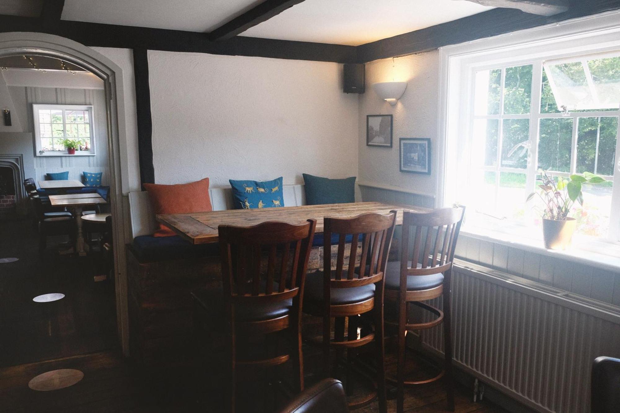 Monkey Brewhouse Hotel Lymington Bagian luar foto