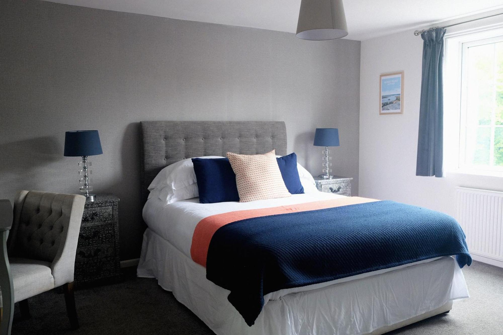 Monkey Brewhouse Hotel Lymington Bagian luar foto