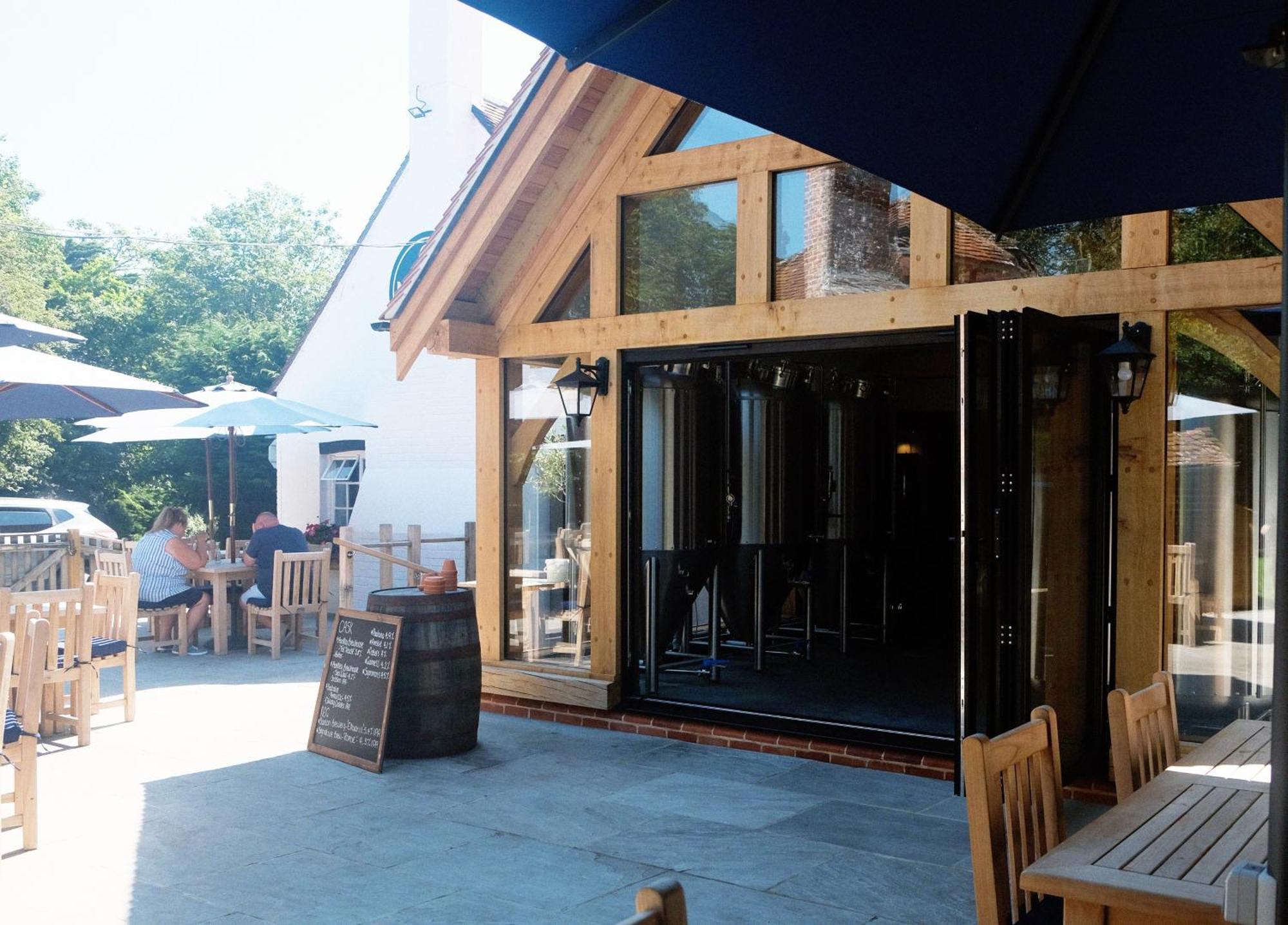 Monkey Brewhouse Hotel Lymington Bagian luar foto